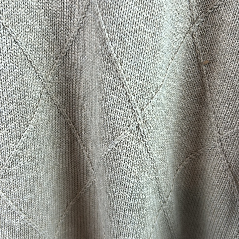 NWT Izod Mens diamond pattern tan sweater XL - Picture 7 of 7